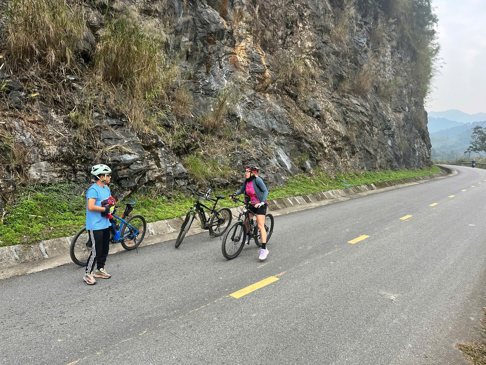Tour in Bici Ha Giang: L'Ultima Frontiera del Cicloturismo in Vietnam